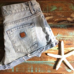 Roxy shorts